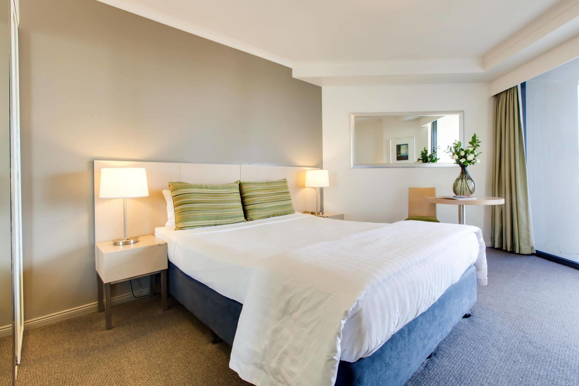 Adina Apartment Hotel Brisbane Buitenkant foto