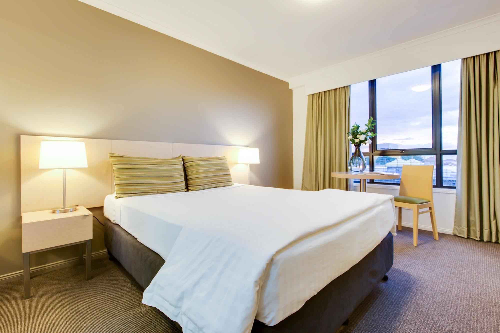 Adina Apartment Hotel Brisbane Buitenkant foto